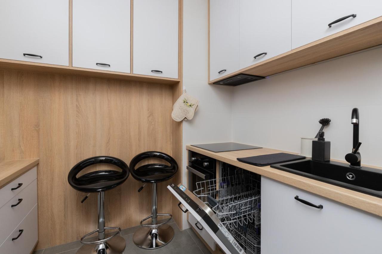 City Center Apartment Gdynia By Noclegi Renters Экстерьер фото